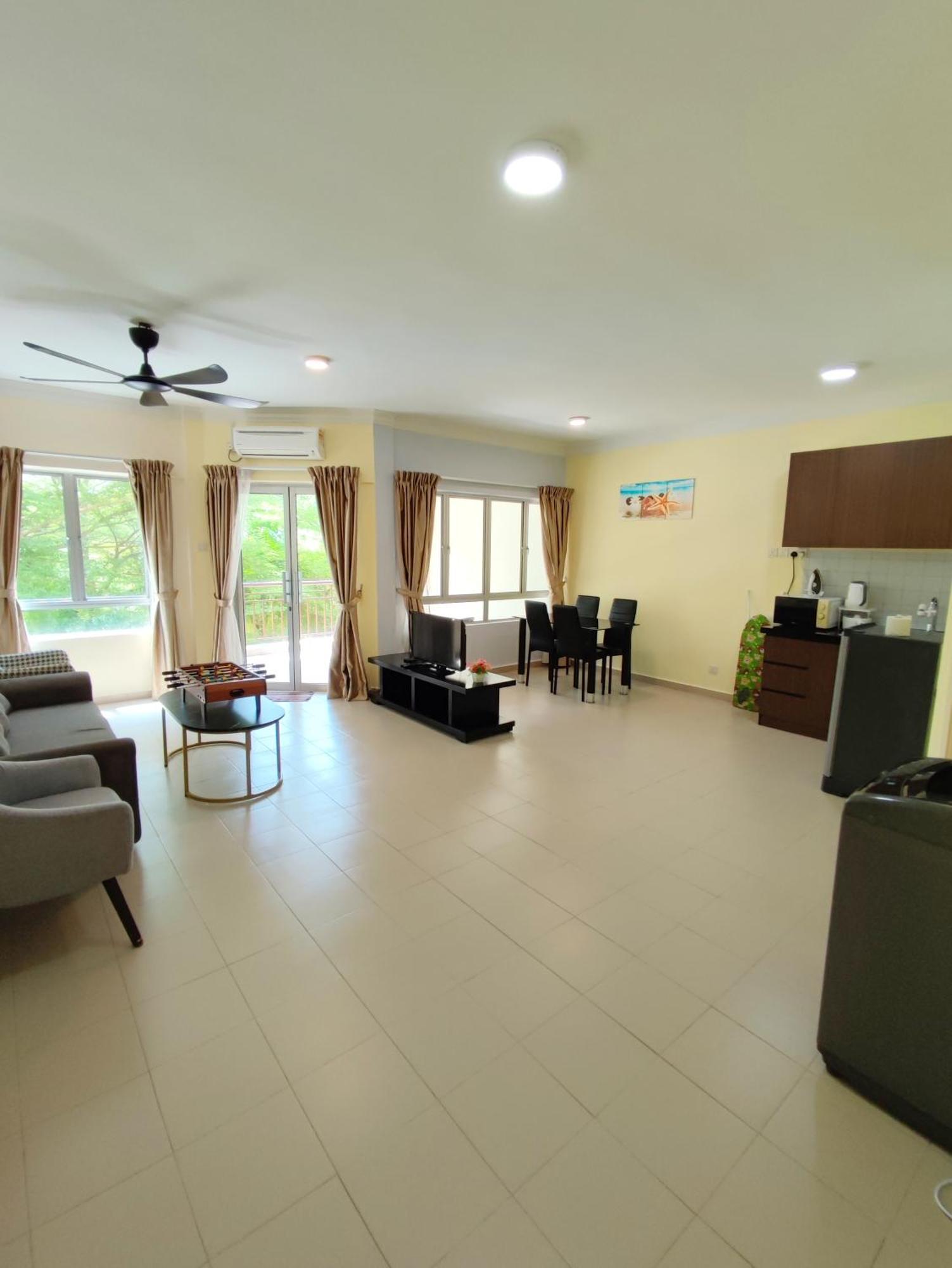 Jojo Homestay Tiara Residence Desaru Esterno foto