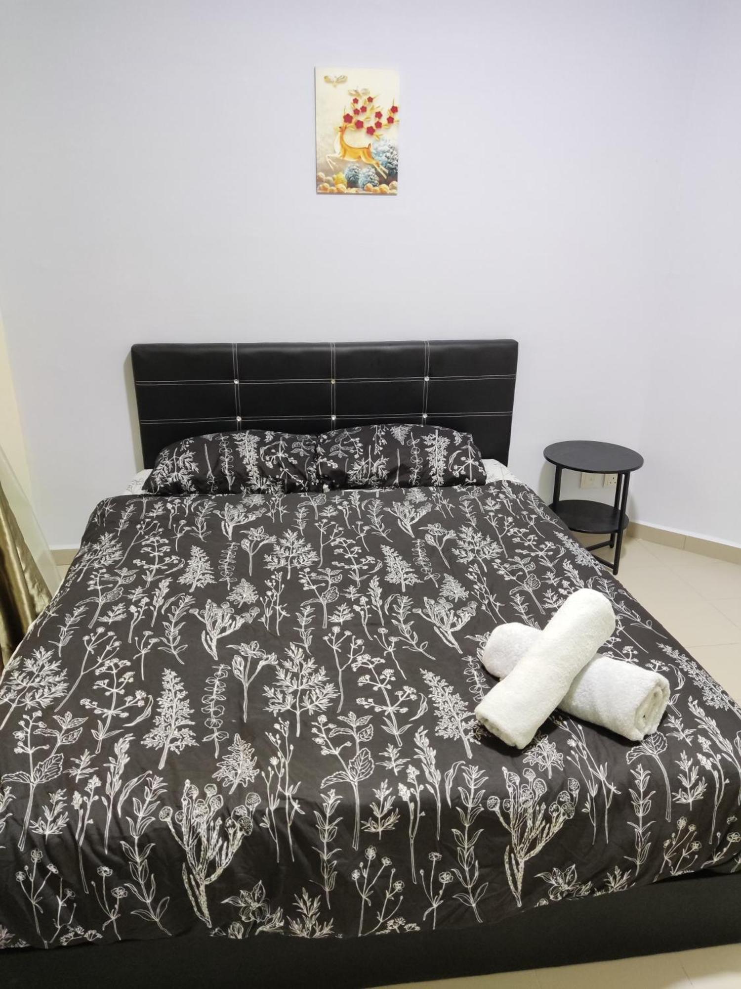 Jojo Homestay Tiara Residence Desaru Esterno foto