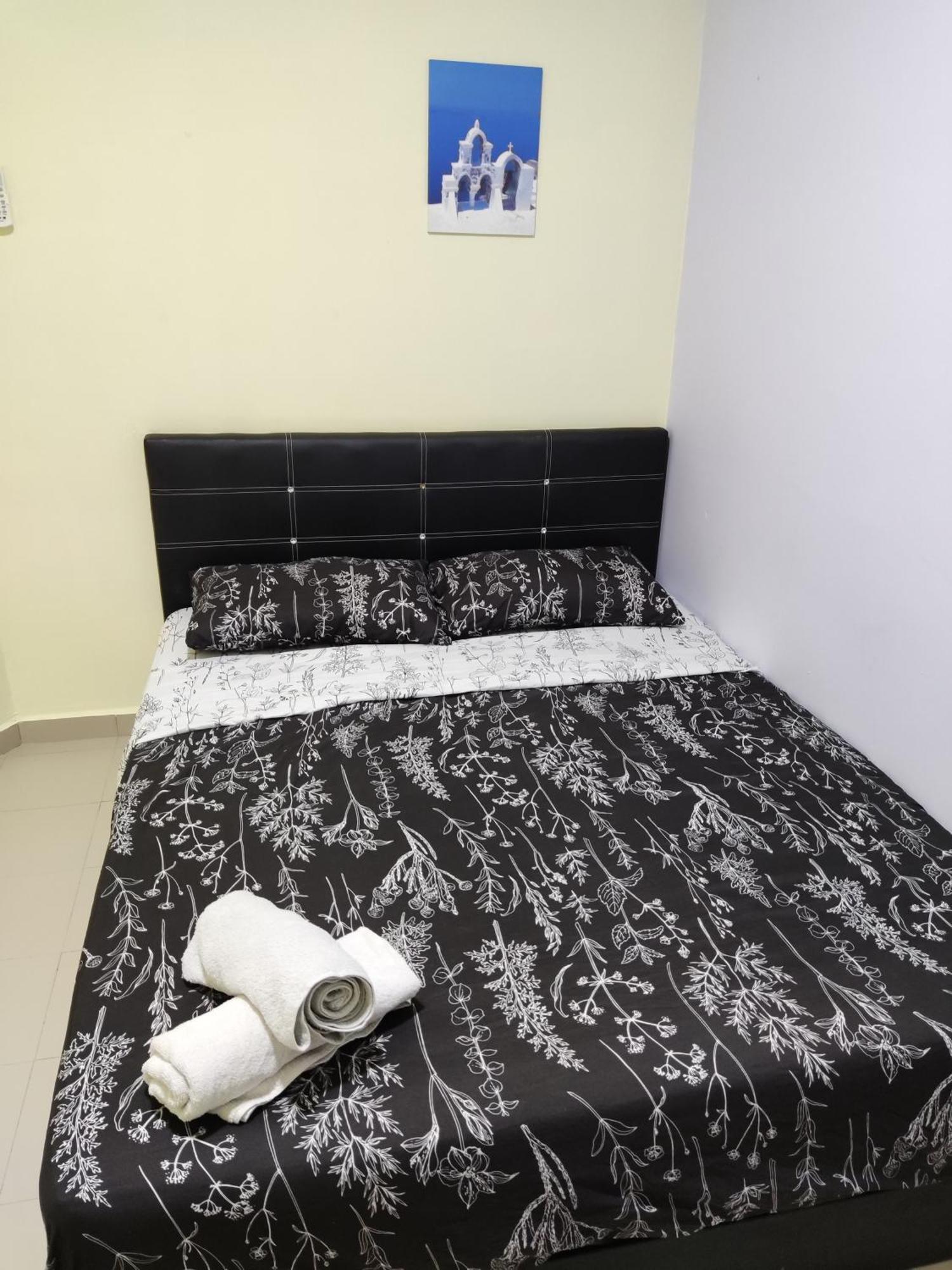 Jojo Homestay Tiara Residence Desaru Esterno foto